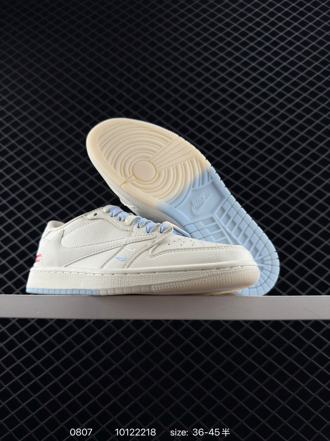 Travis Scott x Air Jordan 1 ” Reverse Mocha “